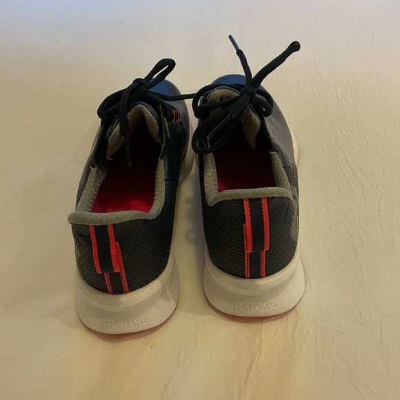 FootJoy Women's Black and Red Shoes - Picture 3 of 5